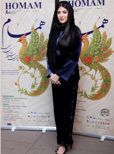 هلیا امامی در یک مراسم