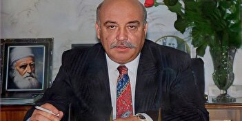 عکس/ چهره هژبر یزدانی بزرگ‌ترین سرمایه‌دار پیش از انقلاب با سبیل قیطونی