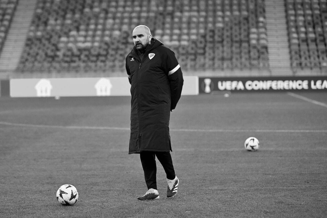 ملادن زیزوویچ، سرمربی ۴۴ ساله