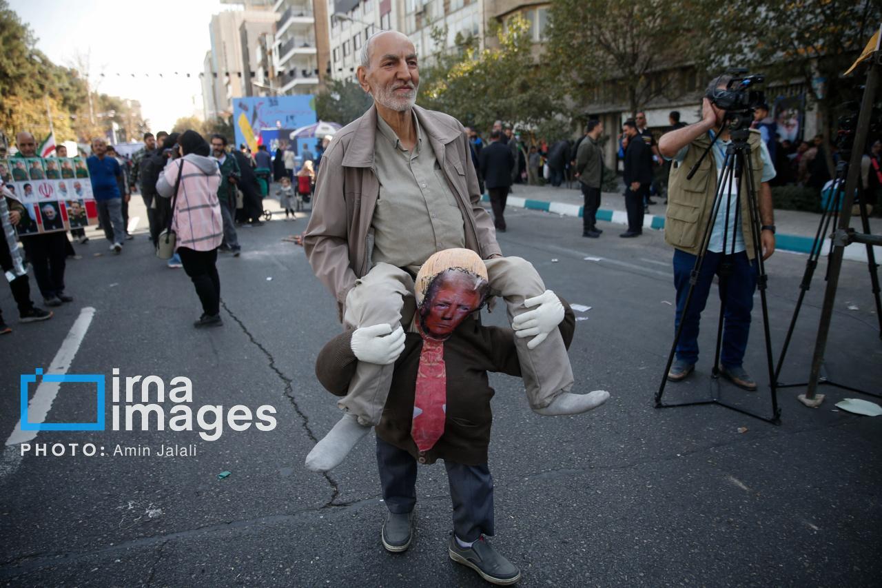 صحنه دیدنی از راهپیمایی امروز