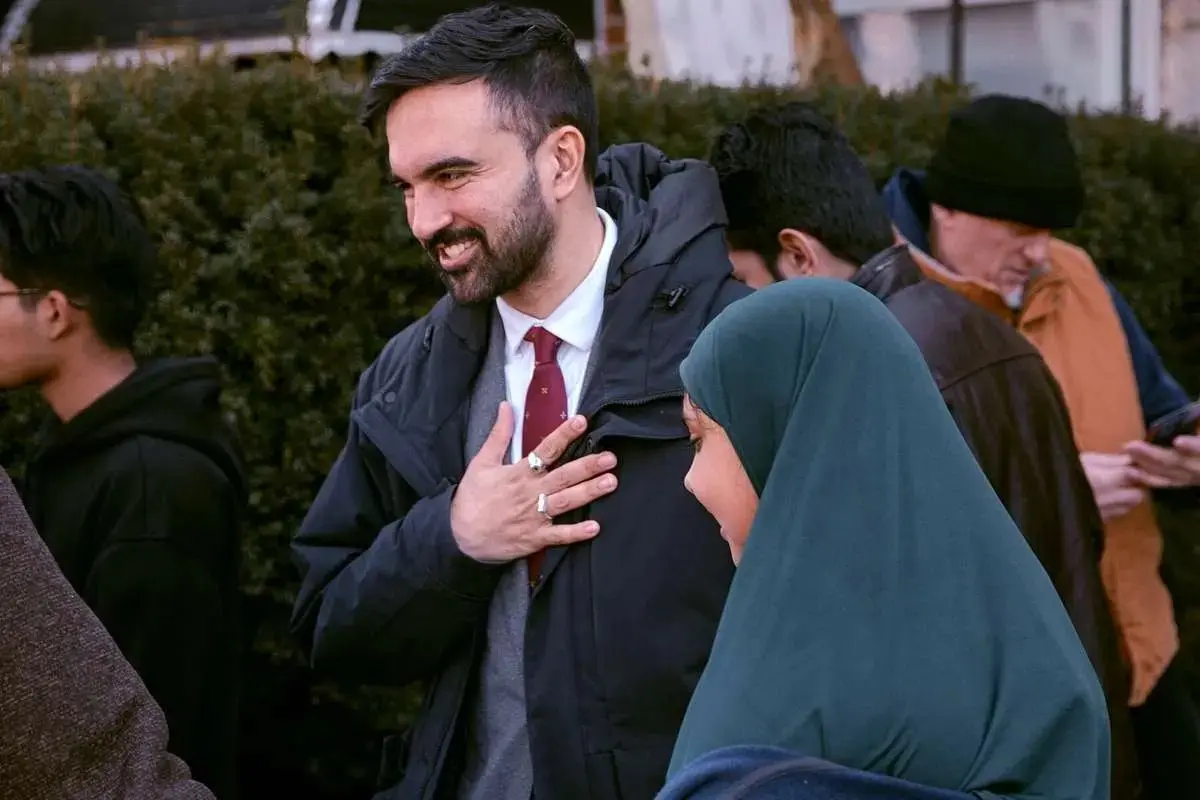 زهران ممدانی در مراسم عاشورا زهران ممدانی در مراسم عاشورا