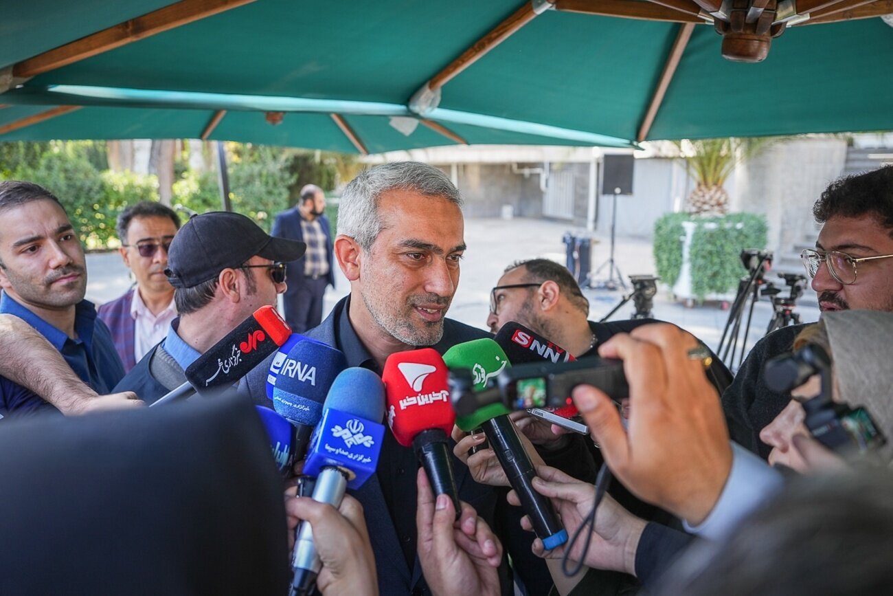 وزیر اقتصاد در حاشیه هیئت دولت: بودجه سال آینده تورمی نخواهد بود/ سه محور برنامه‌های دولت برای مردمی سازی اقتصاد