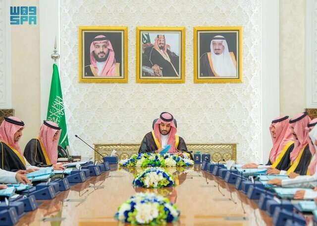 ولیعهد عربستان پیامی به محمود عباس ارسال کرد