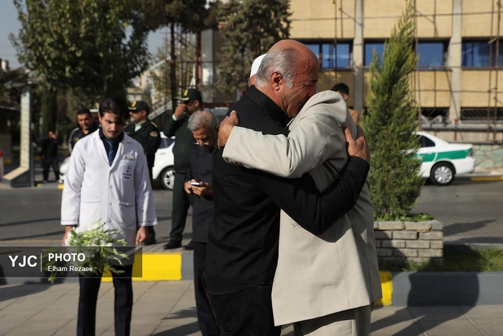 بدرقه پیکر صابر کاظمی به زادگاهش در آق‌قلا