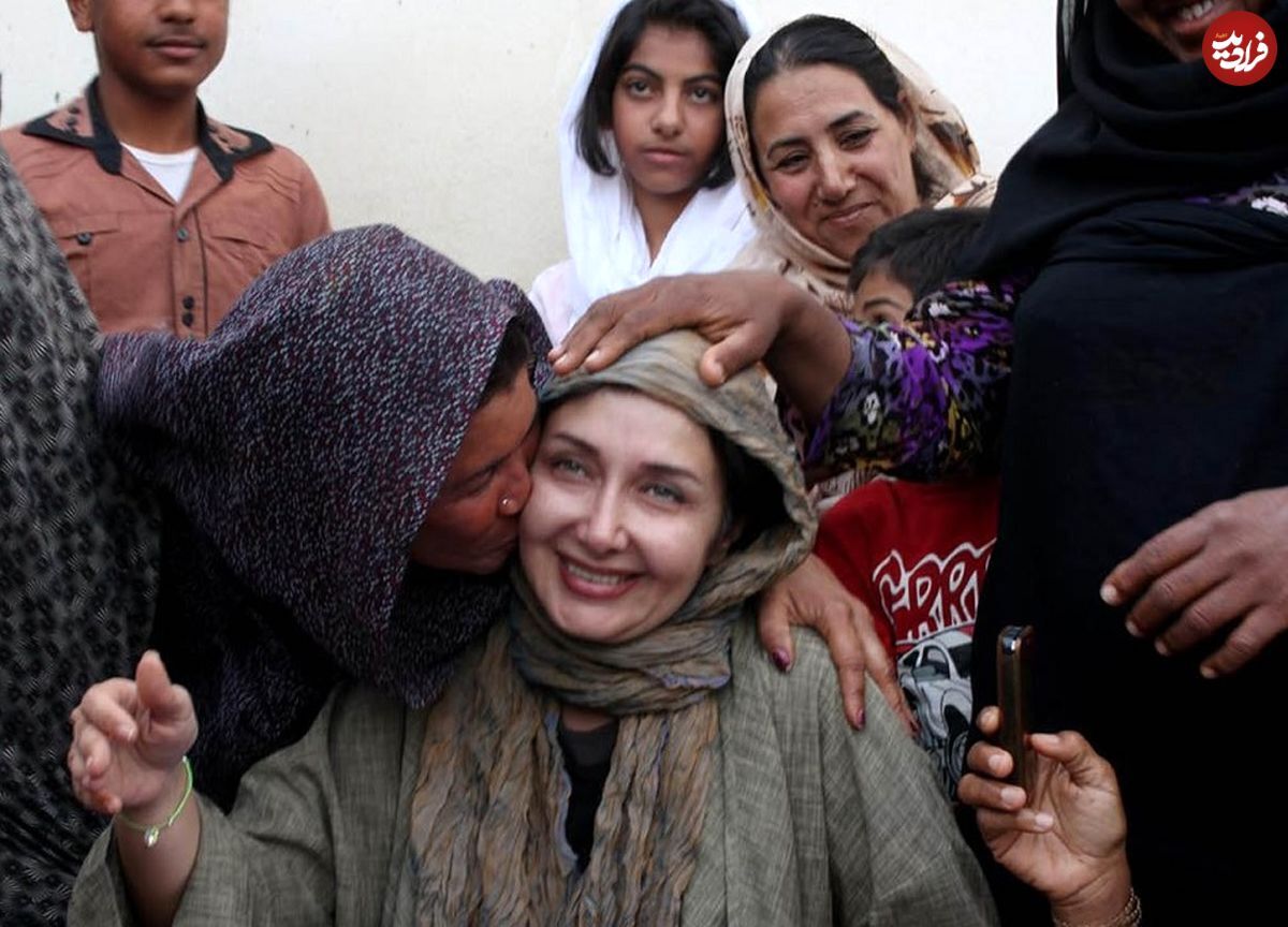 چهره خندان کتایون ریاحی