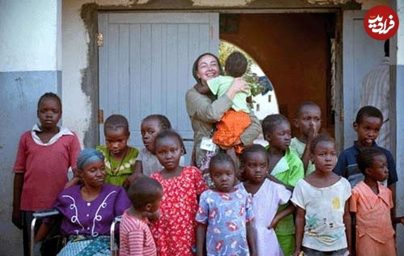 کتایون ریاحی در آفریقایی