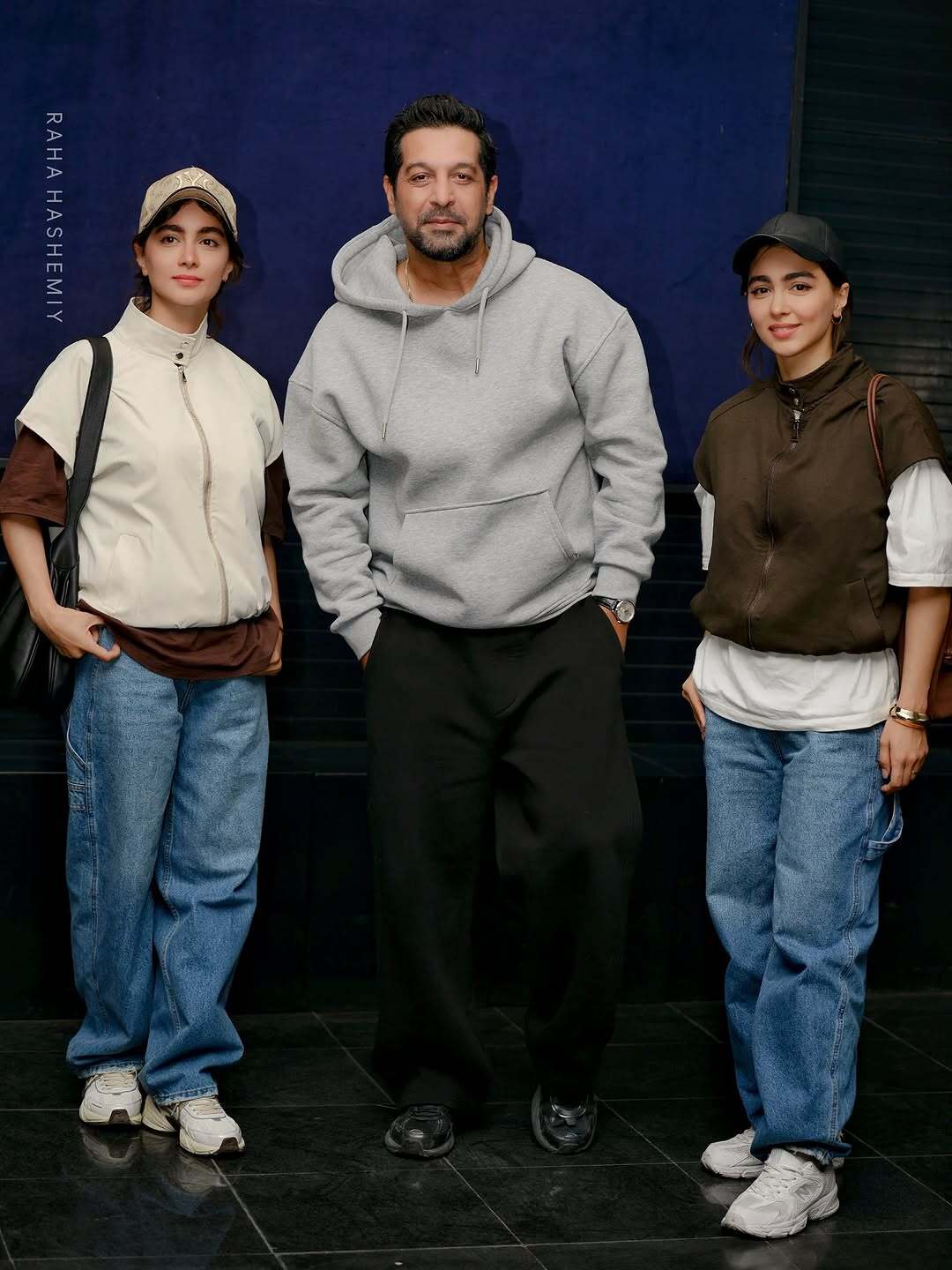 هماهنگی جالب سارا و نیکای پایتخت در انتخاب لباس