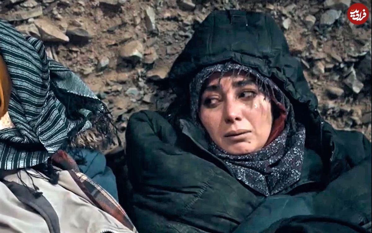 روژان در پشت صحنه سریال نون خ