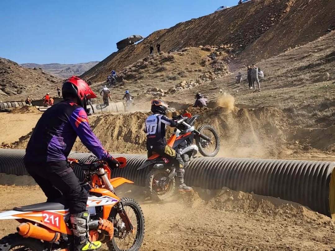 مسابقات اندرو قهرمانی کشور مسابقات اندرو قهرمانی کشور