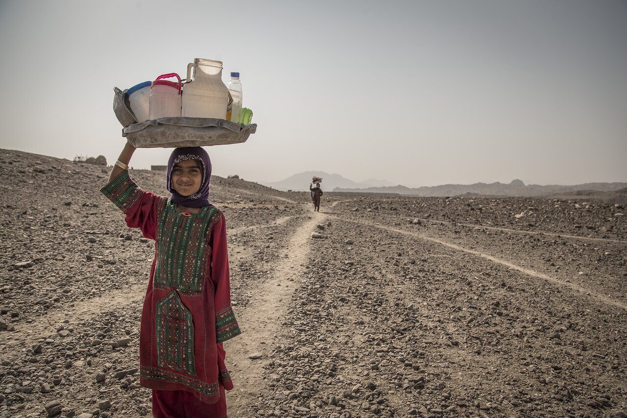 آب آلوده سهم مردم روستای تشنه آب آلوده سهم مردم روستای تشنه