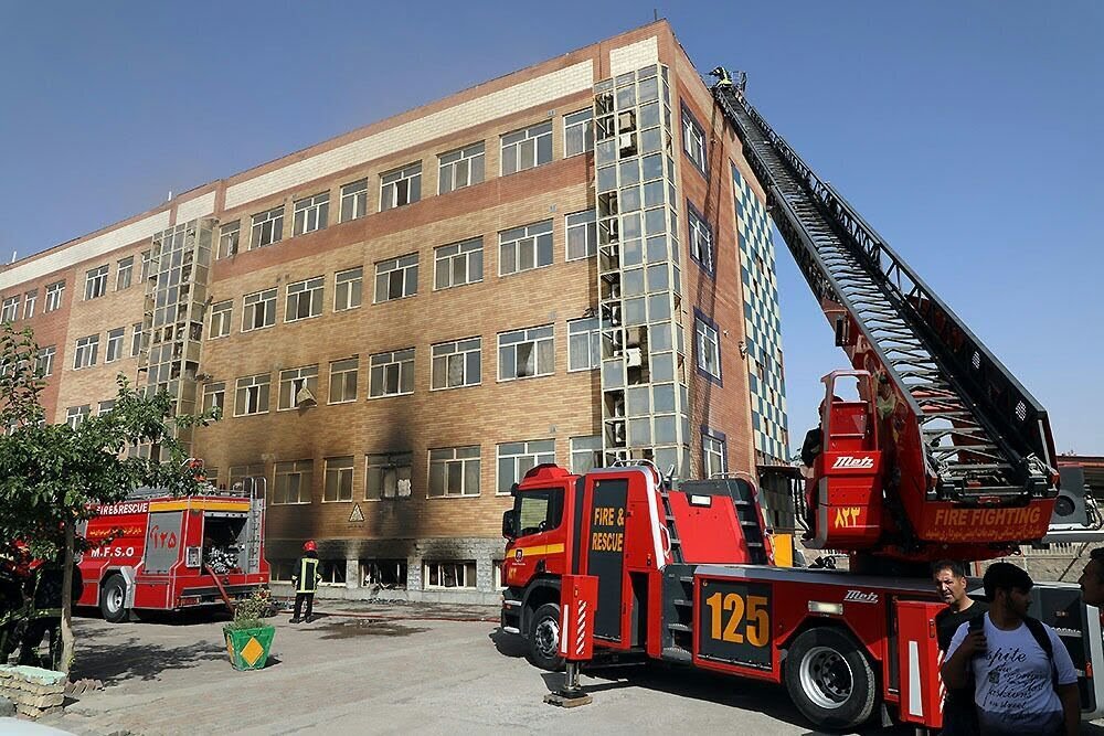 آتش‌سوزی ساختمان در حال ساخت