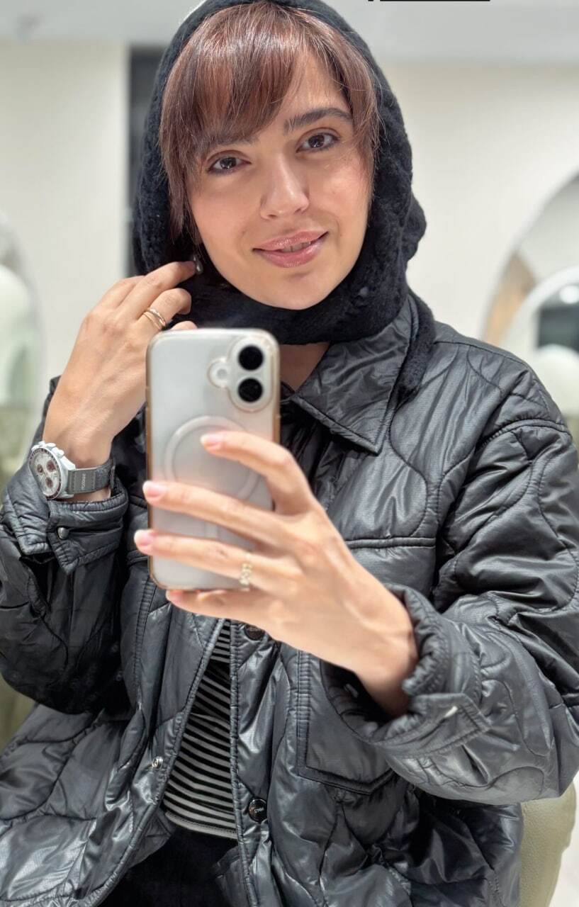 چهره نچرال آرایش مونا کرمی