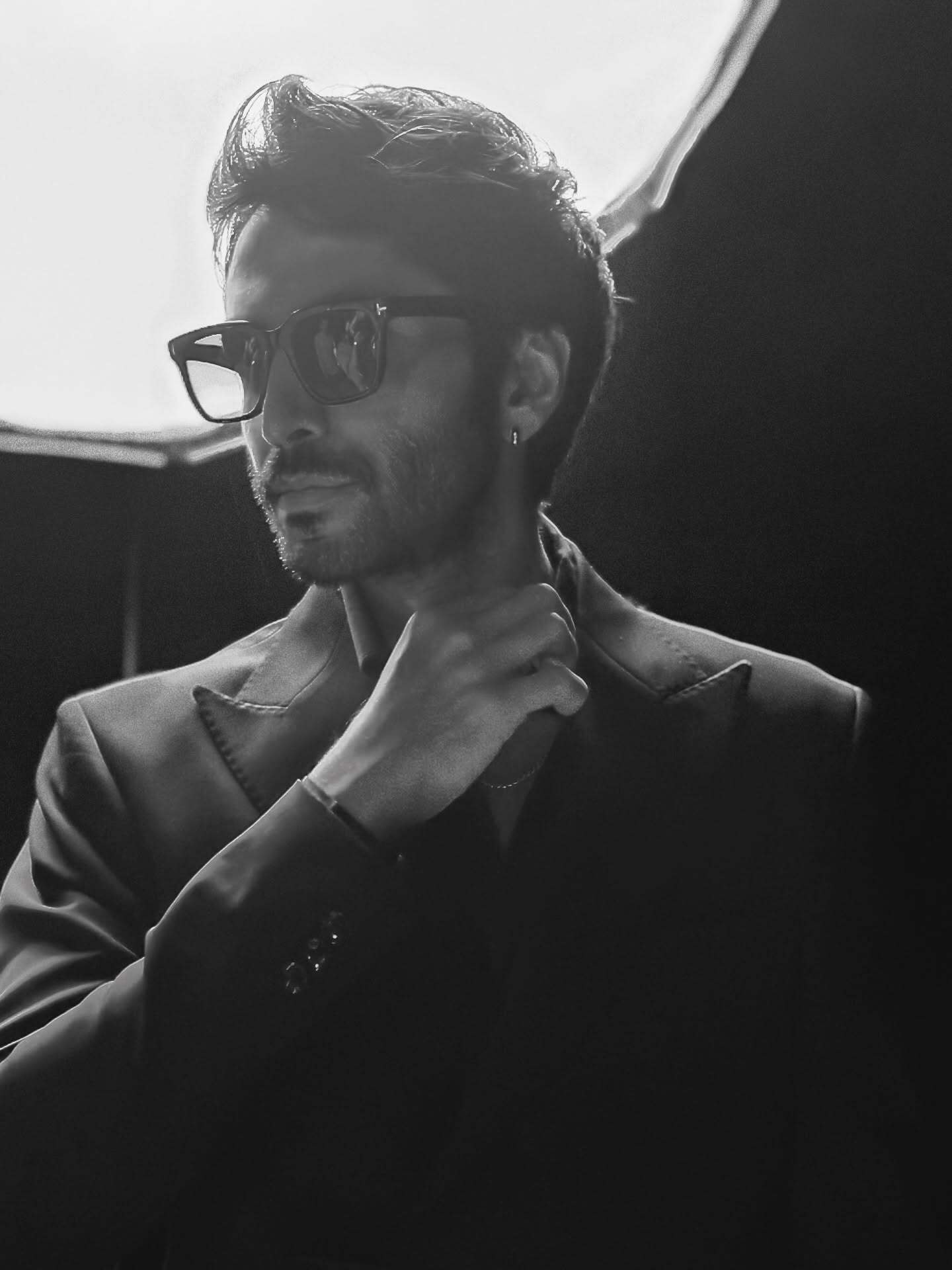 عکس دیدنی و هنری بازیگر جوان سینما