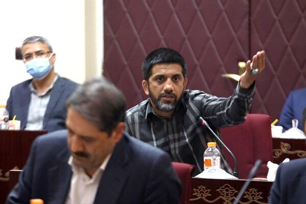 کنایه دبیر به رسول خادم کنایه دبیر به رسول خادم