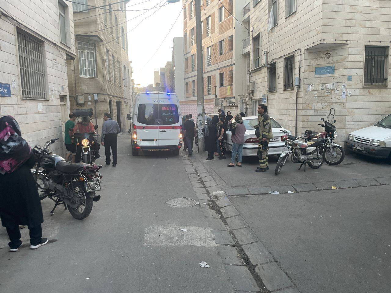 ساختمانی چهار طبقه در پیروزی تهران منفجر شد