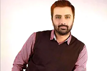 گشت و گذار امین زندگانی در آرامگاه کوروش+ عکس