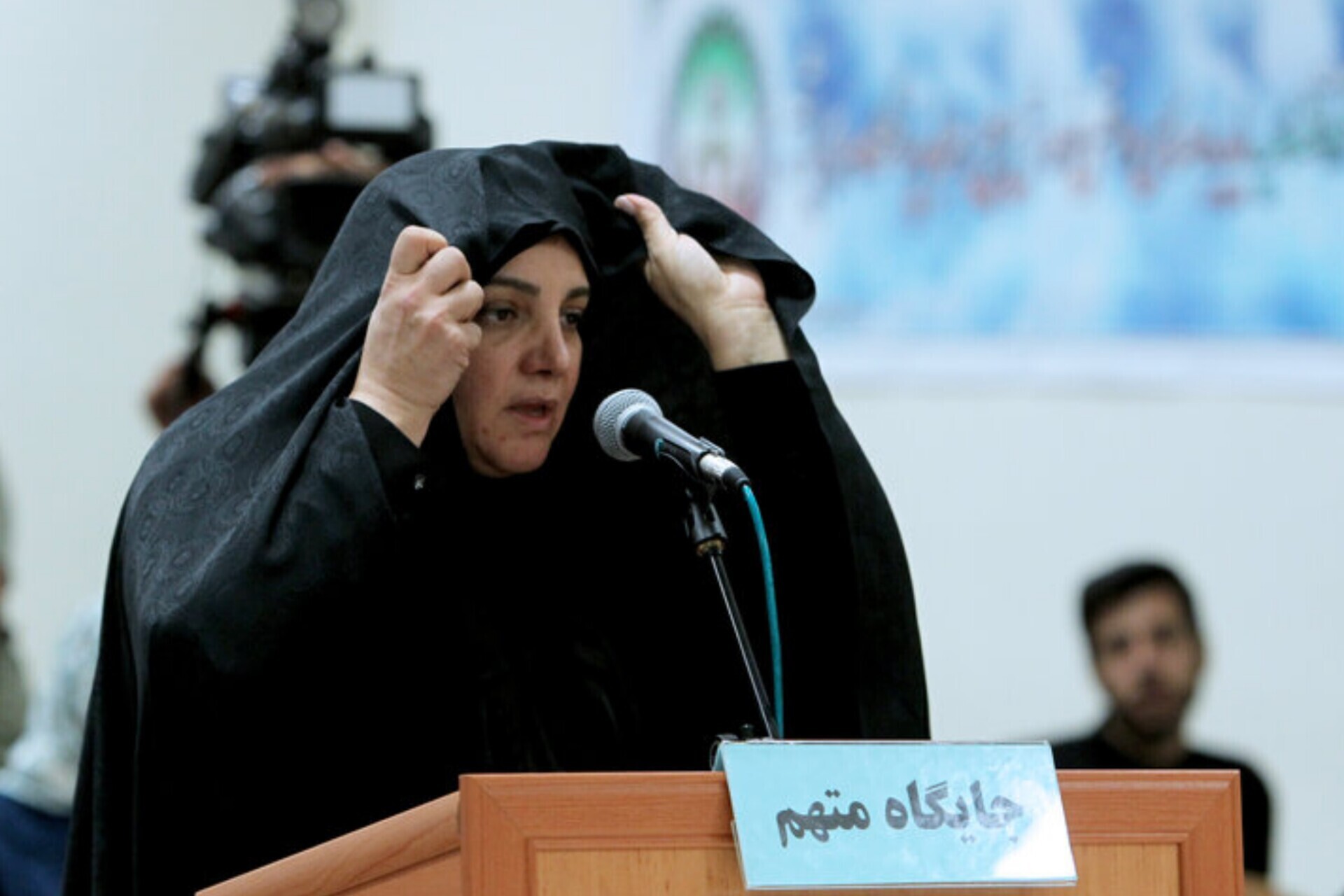 شبنم نعمتزاده و دستگیری در پرونده دارو شبنم نعمتزاده و دستگیری در پرونده دارو