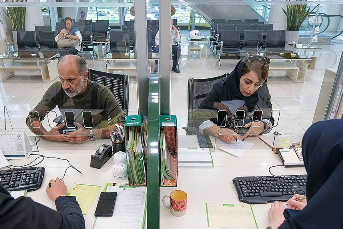 وام ۱۰۰ میلیونی بازنشستگان وام ۱۰۰ میلیونی بازنشستگان