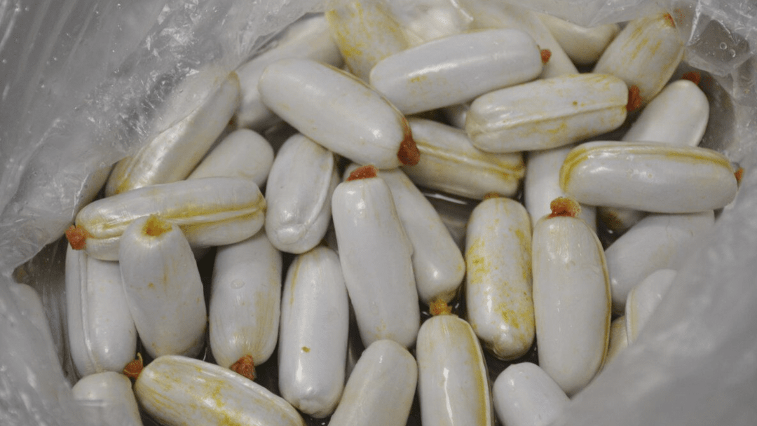 کشف هروئین از معده ۴ متهم