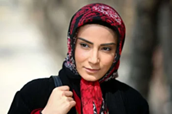 عکس/ استایل لاکچری گلرخ سریال پایتخت در سلیمانیه عراق با پوشش عجیب