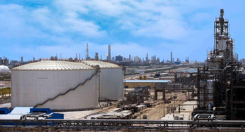 بازدید معاون نظارت بر تولید و زنجیره تأمین گروه صنایع پتروشیمی خلیجفارس از پتروشیمی اروند بازدید معاون نظارت بر تولید و زنجیره تأمین گروه صنایع پتروشیمی خلیجفارس از پتروشیمی اروند