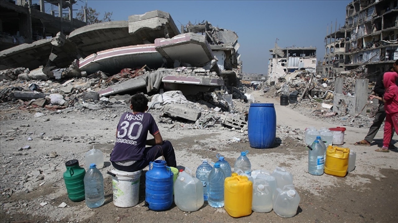 حماس درباره وخامت اوضاع انسانی در نوار غزه هشدار داد حماس درباره وخامت اوضاع انسانی در نوار غزه هشدار داد