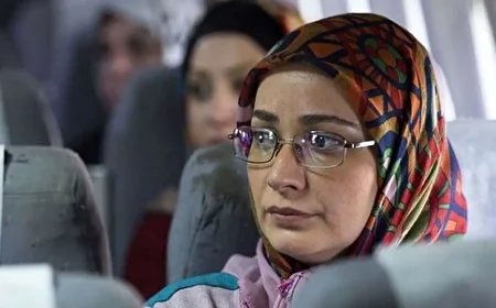 عکس/ چهره خندان فهیمه سریال پایتخت در روز تولد دخترش