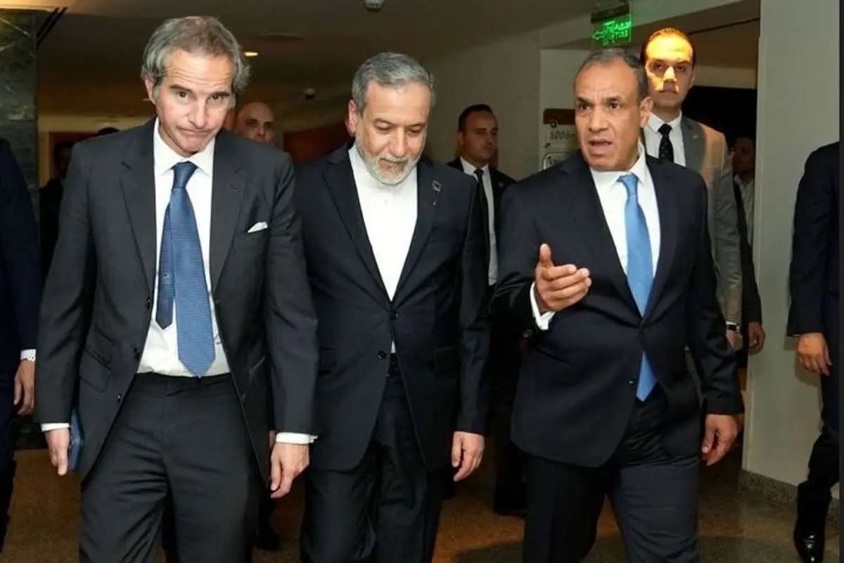 عراقچی و گروسی