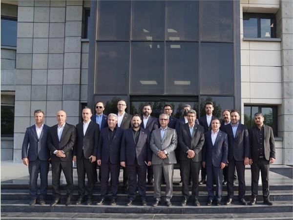 حضور مدیرعامل بانک شهر و هیأت همراه در شرکت پتروشیمی جمپیلن حضور مدیرعامل بانک شهر و هیأت همراه در شرکت پتروشیمی جمپیلن