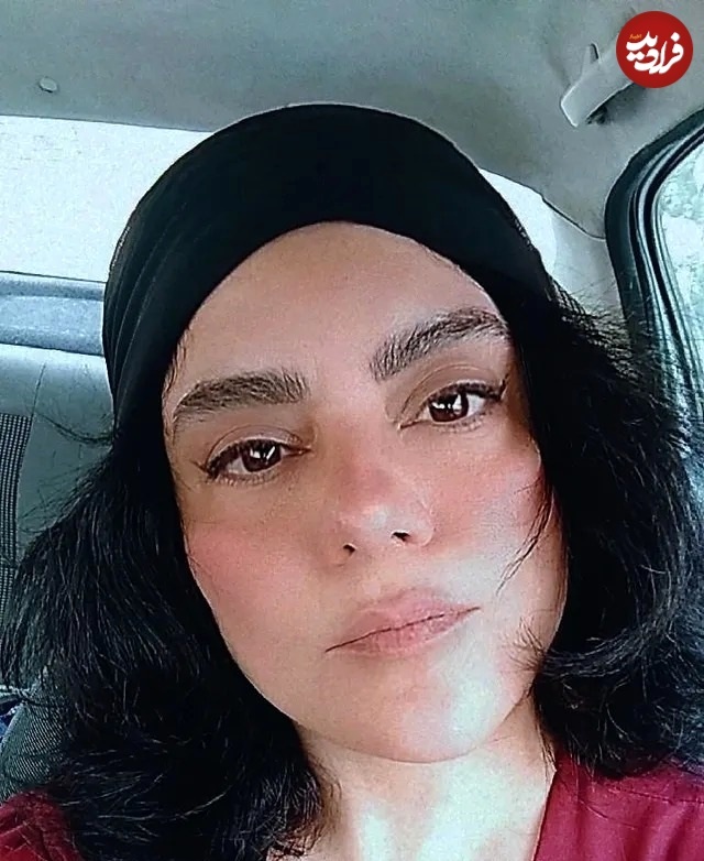 ممتاز زن اول شکیب در خودرو