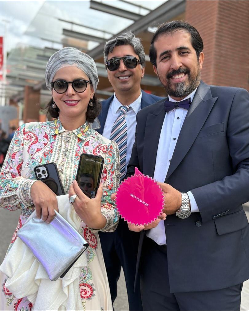 غزل شاکری لحظه دریافت جایزه