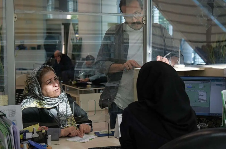 متقاضیان وام‌های بانک آینده