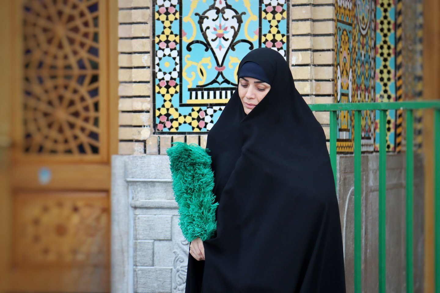 الهام چرخنده خادم حضرت معصومه(ص) شد