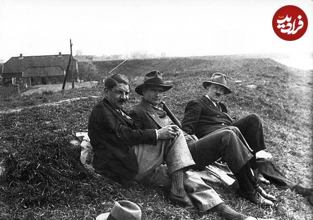 هیتلر در حال استراحت