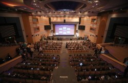 آغاز سمپوزیوم فولاد ۱۴۰۴ در کیش؛ نقش انقلاب صنعتی چهارم و پنجم و هوش مصنوعی در تولید فولاد سبز آغاز سمپوزیوم فولاد ۱۴۰۴ در کیش؛ نقش انقلاب صنعتی چهارم و پنجم و هوش مصنوعی در تولید فولاد سبز