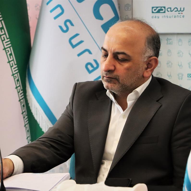 تأکید مدیرعامل بیمه دی بر نقش حیاتی بیمه در تأکید مدیرعامل بیمه دی بر نقش حیاتی بیمه در