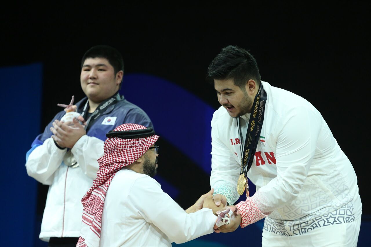 آخرین طلای کاروان ایران آخرین طلای کاروان ایران