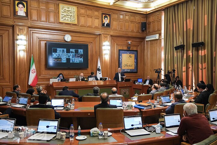 رقابت بذرپاش و زاکانی