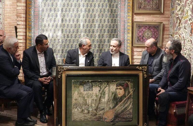 گشت‌وگذار کوتاه وزیر امور خارجه