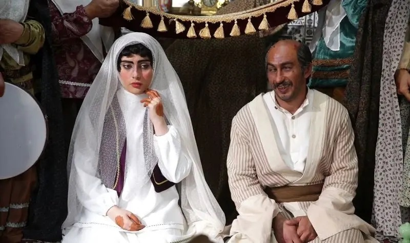 ترلان پروانه سر سفره عقد