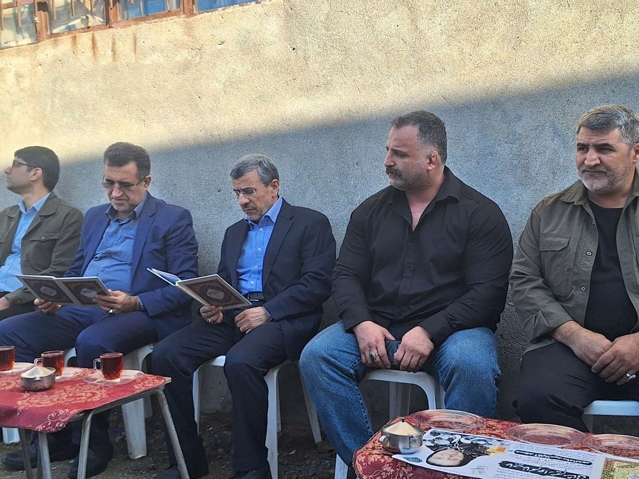 احمدی‌نژاد در منزل رحیم‌مشایی