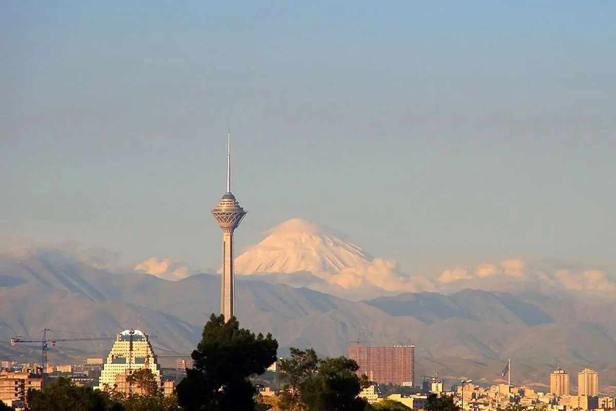 نم‌نم باران هم از آلودگی هوای تهران نکاست