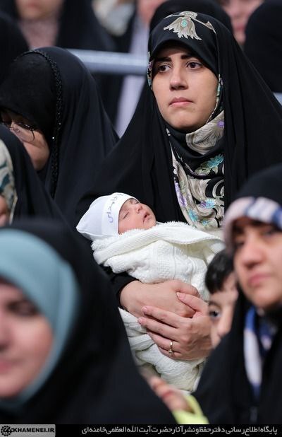 دیدار بانوان با رهبر انقلاب