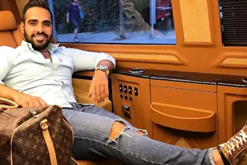 عکس/ دیدار لامین یامال ستاره بارسلونا با ساشا سبحانی