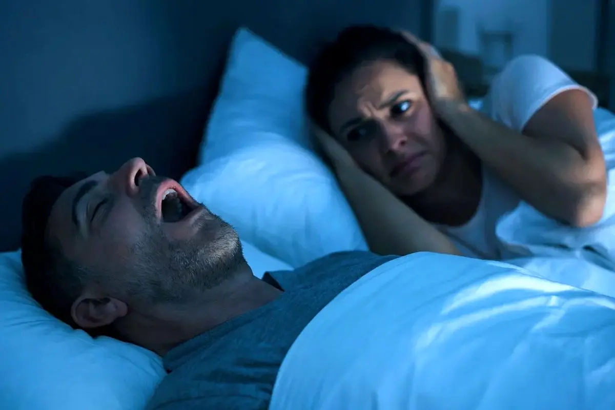 چگونه خروپف شبانه را کاهش دهیم چگونه خروپف شبانه را کاهش دهیم