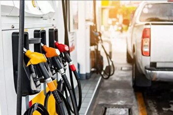 عکس/ اجرای افزایش قیمت بنزین به تعویق افتاد