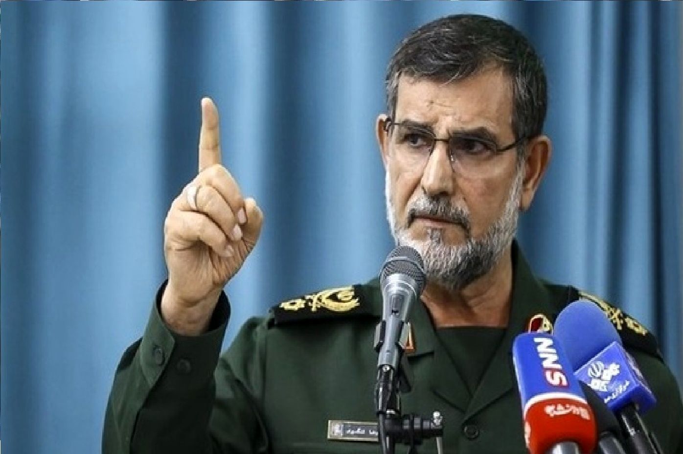 تنگسیری: استفاده از موشکهای دوربرد در رزمایش دریایی سپاه تنگسیری: استفاده از موشکهای دوربرد در رزمایش دریایی سپاه