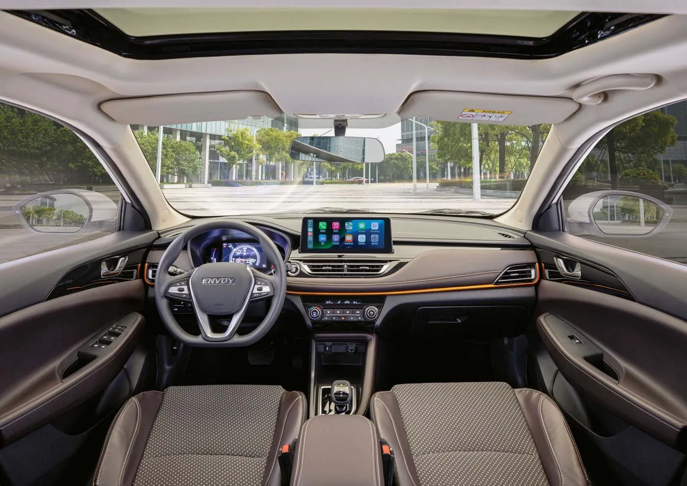 سدان هیبریدی اینووی سدان هیبریدی اینووی