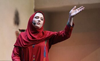 عکس/ مجری تلویزیون راهکاری متفاوت برای مهریه ارائه داد