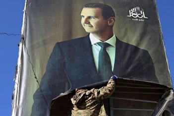 فیلم/ پاسخ سرد بشار اسد به نمایش عکس‌هایش در خیابان‌ها